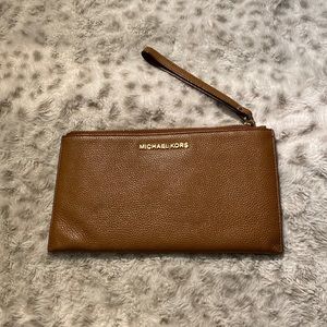Authentic Michael Kors Tan Wristlet